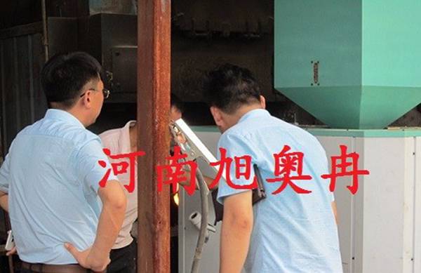 河南新鄉全自動生物質顆粒燃燒機/燃燒機配件齊全