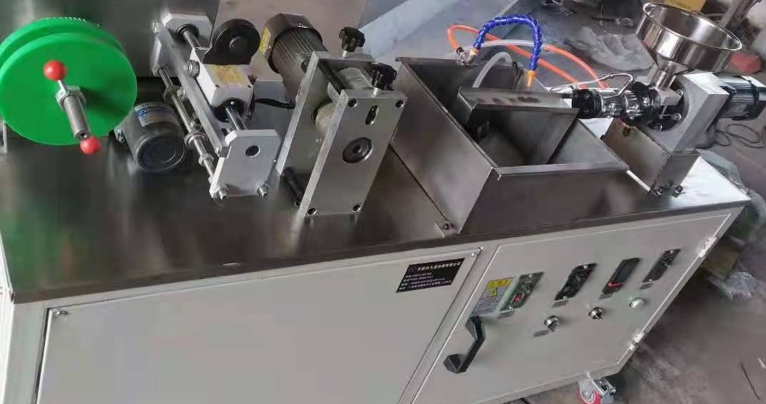 微型3d打印耗材擠出機拉絲機