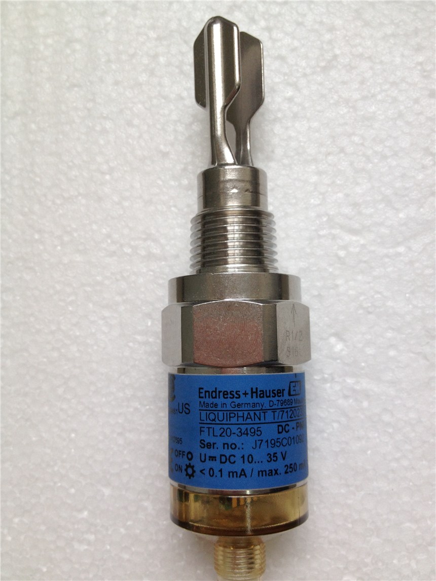 E H	物位計	FMR250-ADE1XCJAA2M