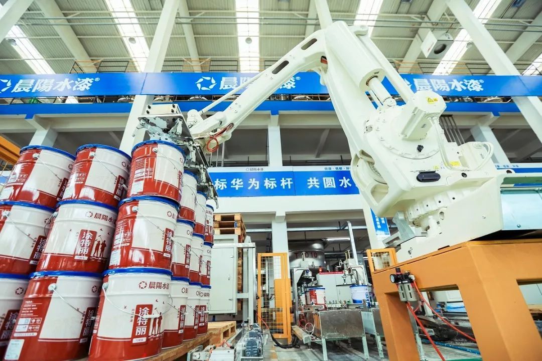 智能碼垛機(jī)器人油漆桶裝水碼垛搬運(yùn)機(jī)械手