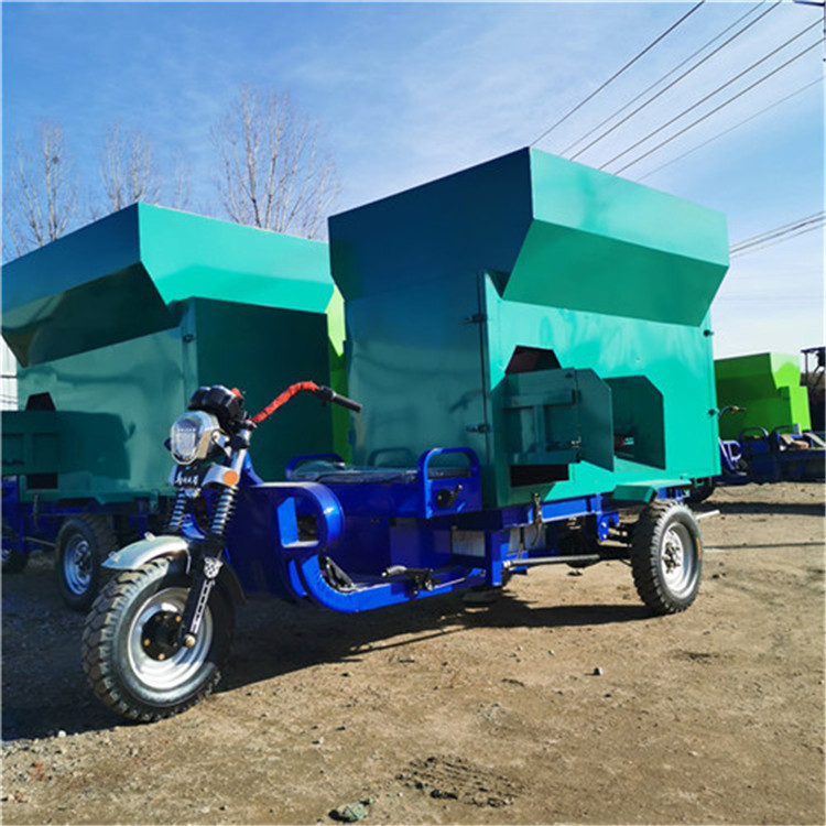 省人力雙側撒草機   全自動牛場撒料車