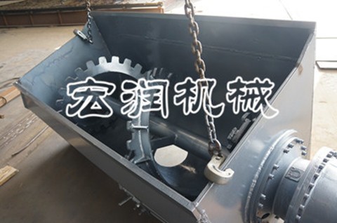 鏟車式鏟斗攪拌車  自動(dòng)裝載移動(dòng)式混凝土攪拌車