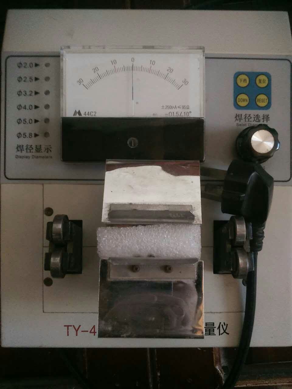 恒戈牌TY-3C電焊條偏心測(cè)量?jī)x