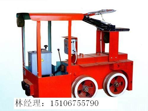 礦用1.5噸電機車圖片 型號及技術參數