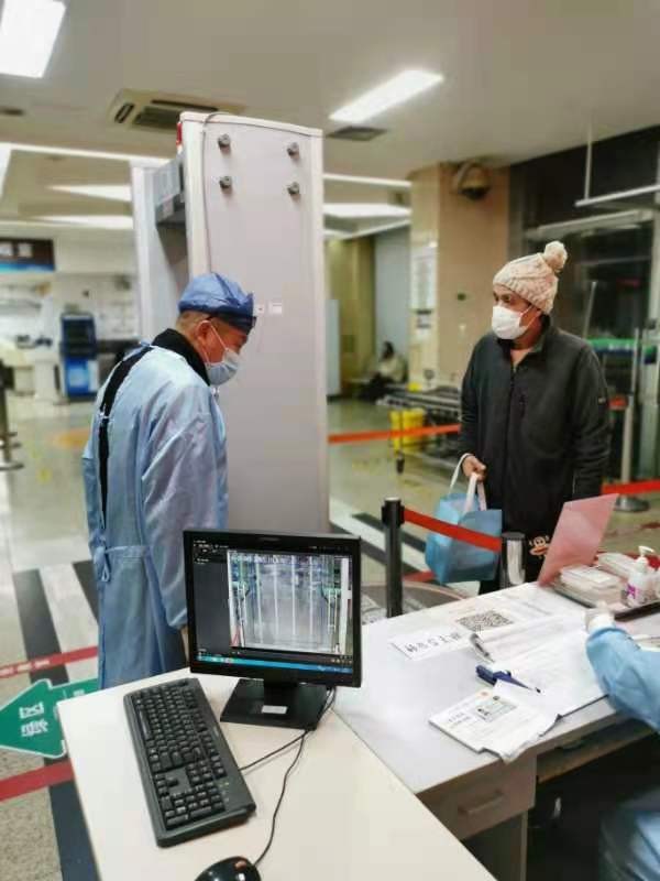 江西安檢機 江西測溫門 江西醫(yī)院用的安檢機