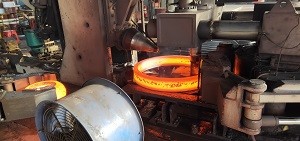 D55R系列全自動(dòng)數(shù)控碾環(huán)機(jī)