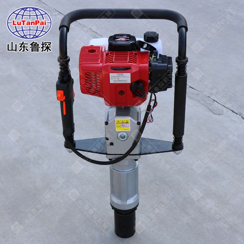 魯探源頭提供汽油動(dòng)力土壤取樣機(jī) QTZ-3型小型地質(zhì)取樣鉆機(jī)
