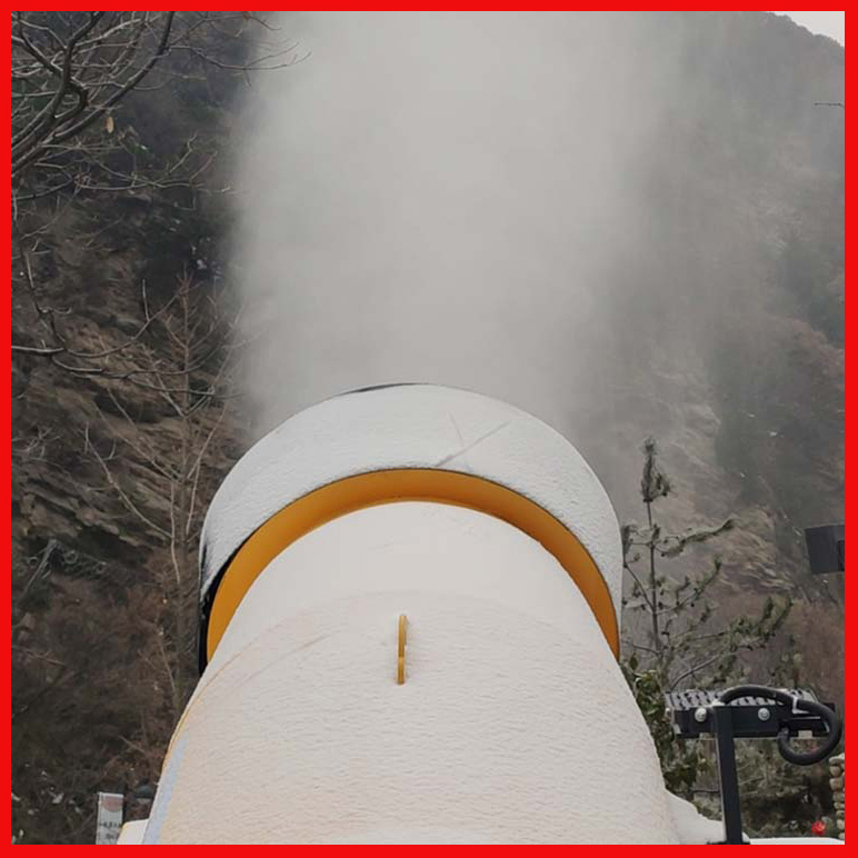 金耀大型場地造雪機(jī)造雪 降雪機(jī)的覆蓋面積 下雪機(jī)每小時的出雪速度