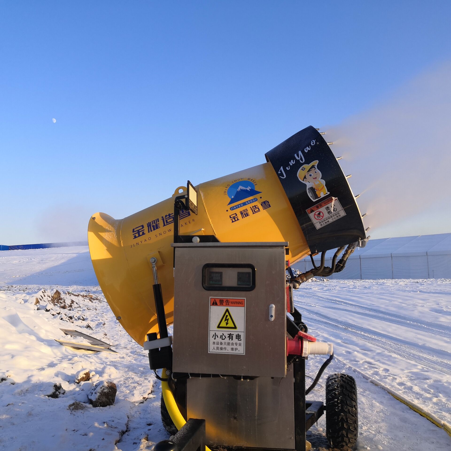 國產(chǎn)優(yōu)質(zhì)造雪機 人工場景降雪機 冰雪樂園建設(shè)成本