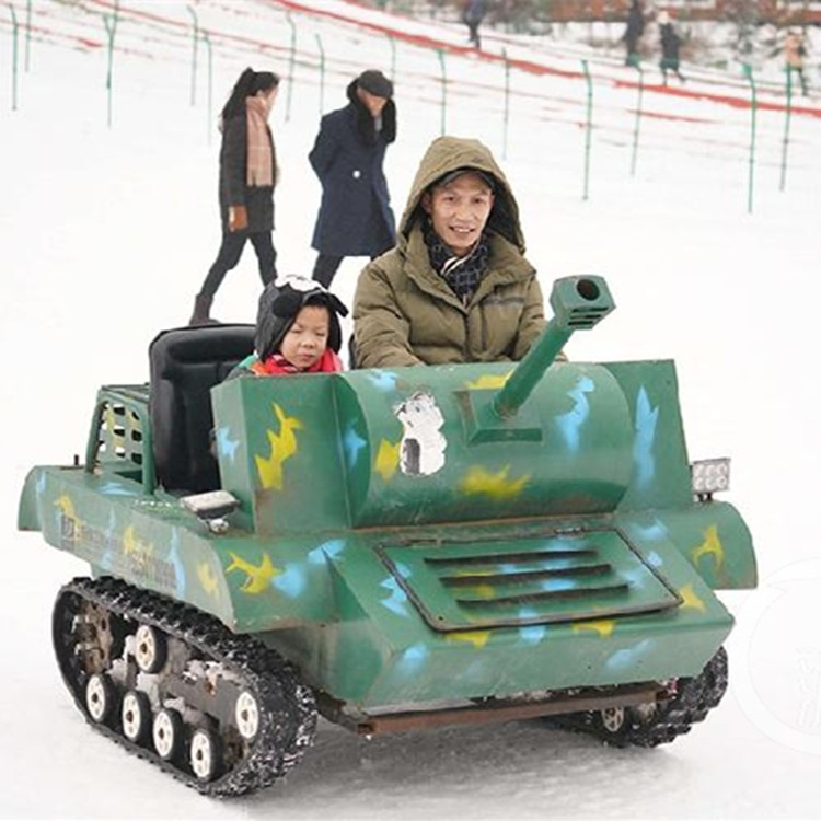 景區(qū)游樂設(shè)備 仿真坦克車 兒童游樂坦克車 油電混合款 游玩時(shí)間長