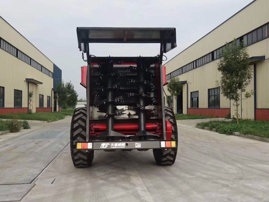 雙豎絞龍撒糞車(chē)黑龍江農(nóng)場(chǎng)大型撒糞車(chē)濕牛糞撒糞車(chē)