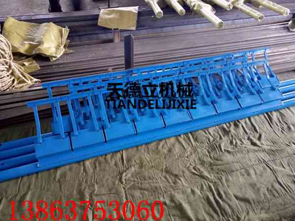 H型合金清掃器 頭道皮帶清掃器 滾筒皮帶機(jī)橡膠清掃器現(xiàn)貨
