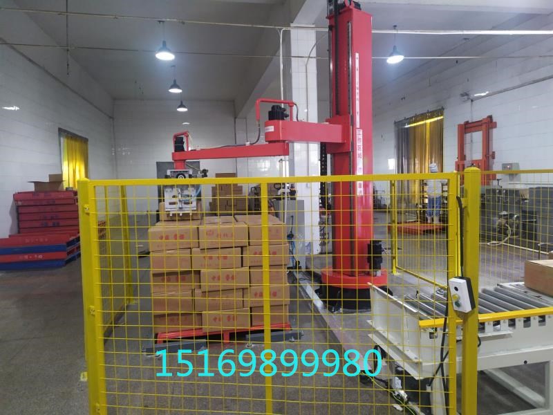 立柱機器人碼垛機在食品行業實現無人工廠落地