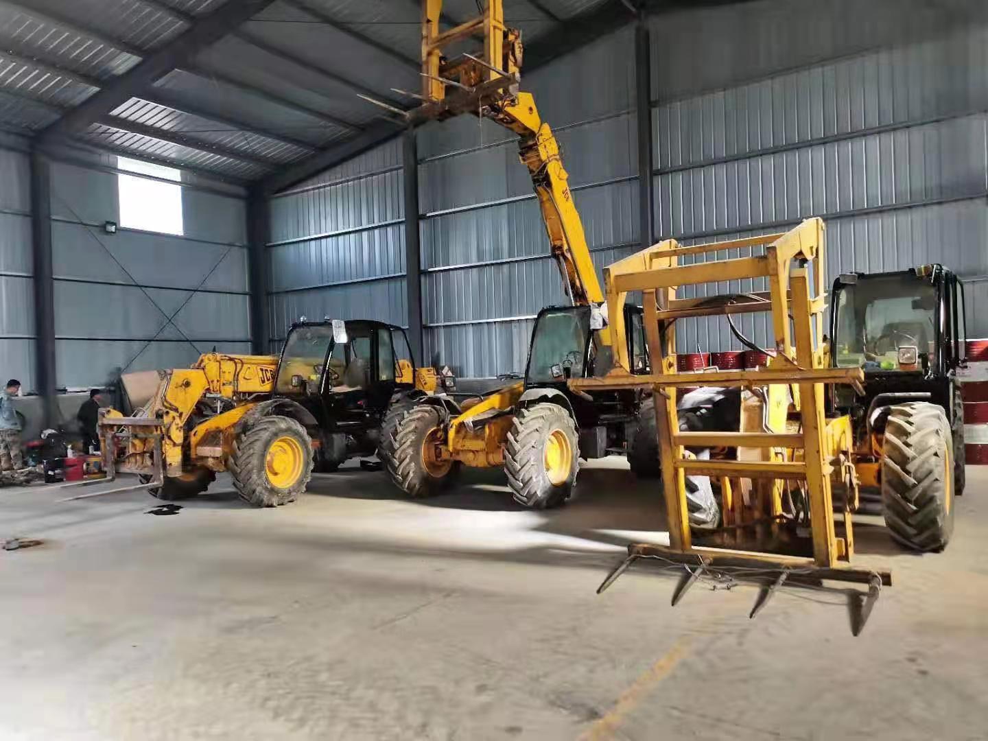 原裝進(jìn)口JCB535伸縮臂叉車，叉裝車