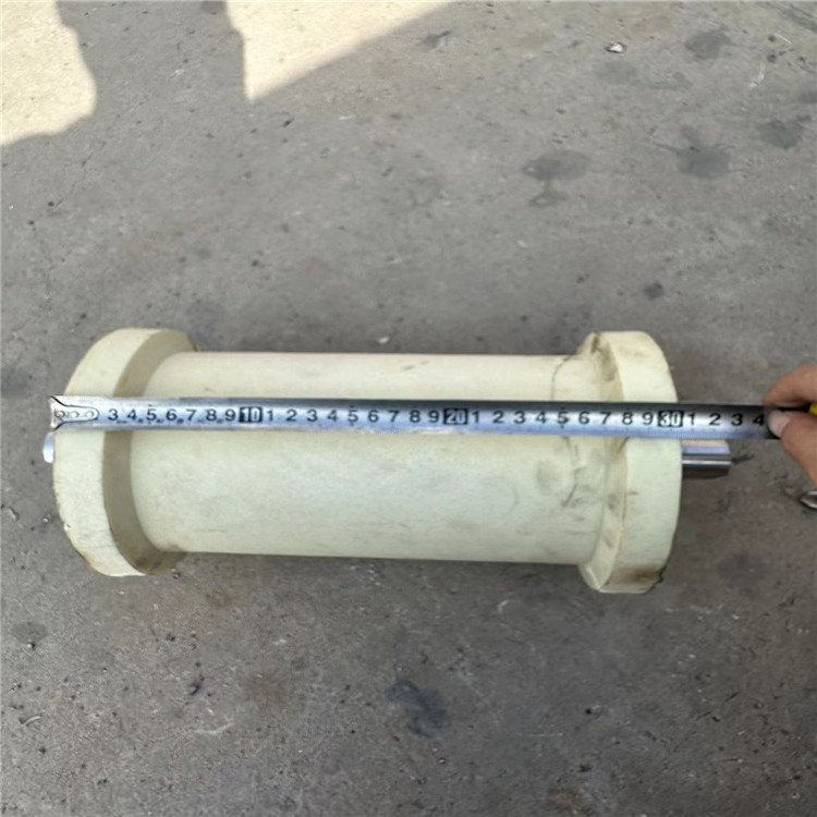 尼龍地滾輪大大延長(zhǎng)了使用次數(shù) 150X300地輥抗靜電性